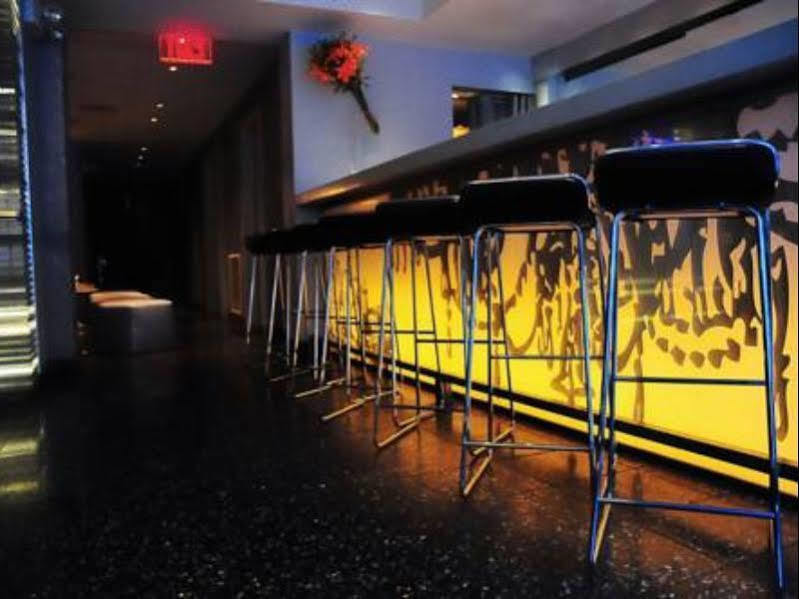 The Court - A St Giles Hotel New York Exteriör bild